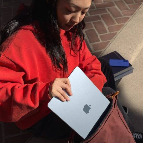 Apple MacBook Air M4 24GB 512GB SSD macOS 13" Taşınabilir Bilgisayar Gümüş MC654TU/A - Görsel 8